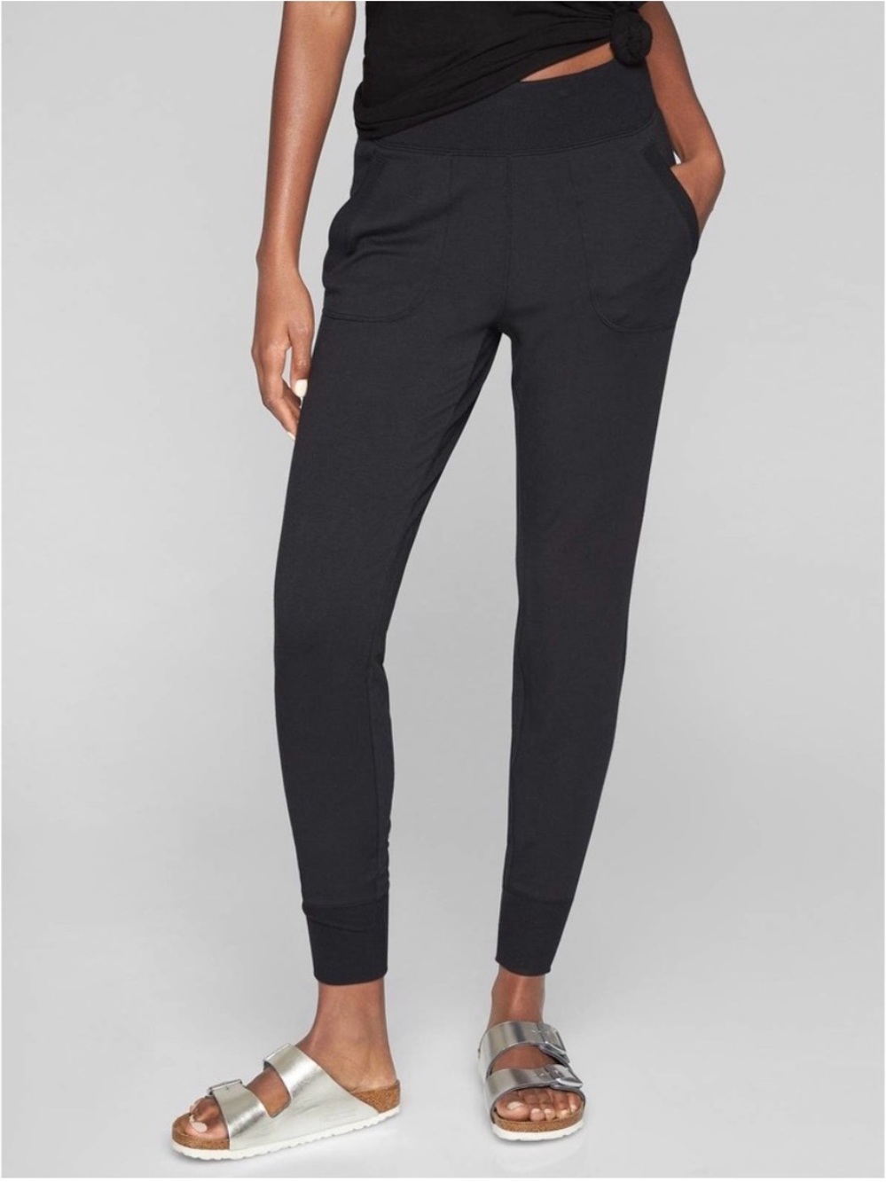 Athleta Restore Jogger Black Pants Size XS Style 818408 Buttery Soft Lightweight